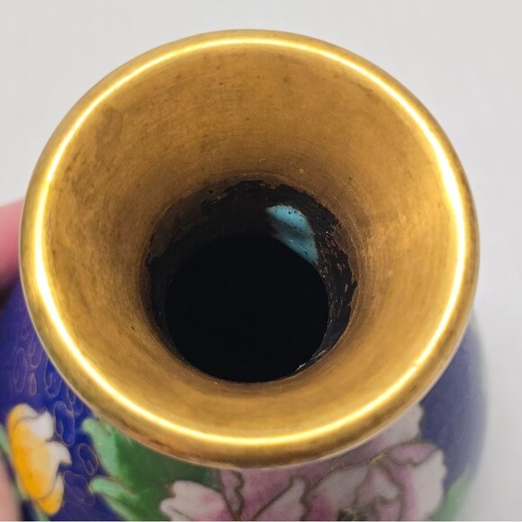 Vintage Oriental Japanese Cloisonne Navy Blue Vase Floral Theme - Picture 6 of 9